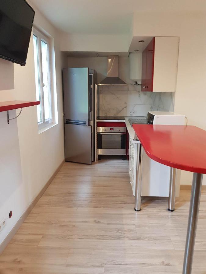 05 - Tres Joli 3 Pieces Neuf 2 Chambres, Logement Tout Equipe Pour 1 A 4 Personnes Maximum, Vue Sur Jardin Avec Parking Privatif, Grand Fourgon Possible, Tout Le Linge De Maison Est Fourni Annesse-et-Beaulieu Esterno foto