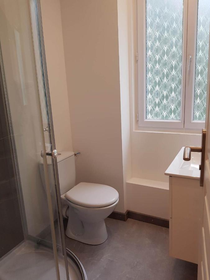 05 - Tres Joli 3 Pieces Neuf 2 Chambres, Logement Tout Equipe Pour 1 A 4 Personnes Maximum, Vue Sur Jardin Avec Parking Privatif, Grand Fourgon Possible, Tout Le Linge De Maison Est Fourni Annesse-et-Beaulieu Esterno foto